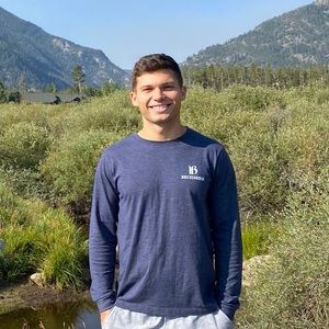 Meet your Posher, Alex